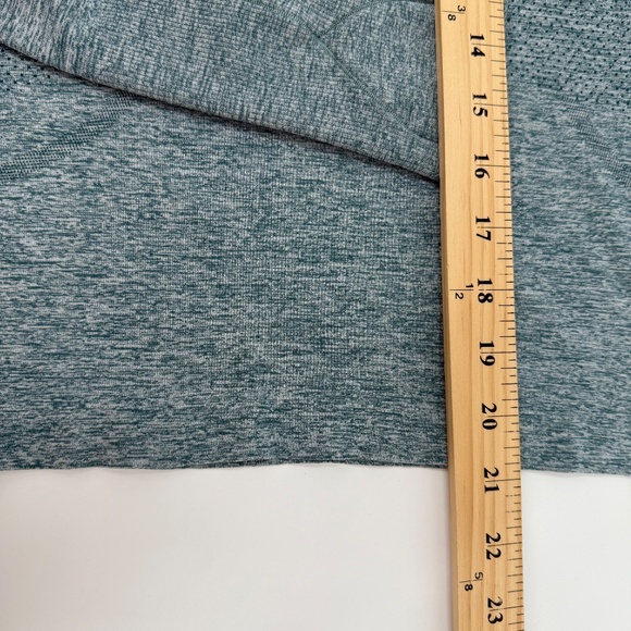 Lululemon Top Women 4 Blue Green Long Sleeve Cropped Workout Stretch Gym Running - Picture 10 of 11